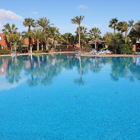 Tamarindo I Piscinas De Agua Salada Apartment Corralejo Bagian luar foto