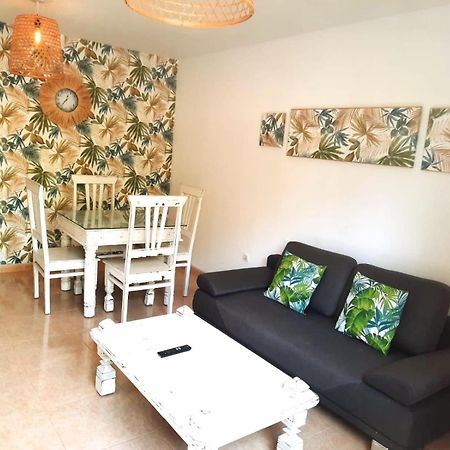 Tamarindo I Piscinas De Agua Salada Apartment Corralejo Bagian luar foto