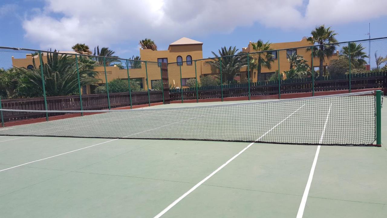Tamarindo I Piscinas De Agua Salada Apartment Corralejo Bagian luar foto