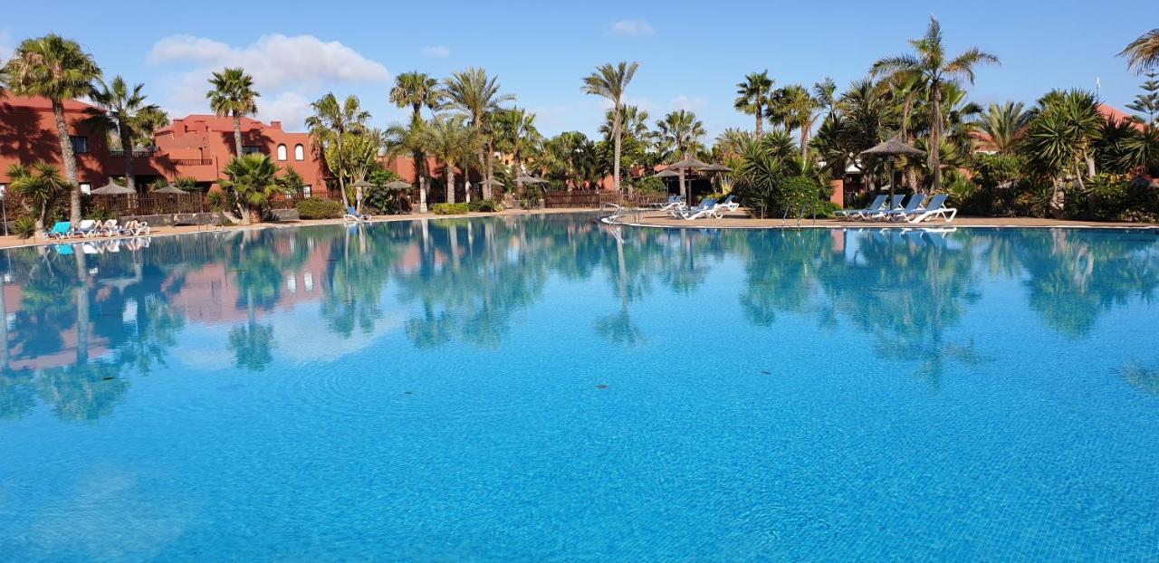 Tamarindo I Piscinas De Agua Salada Apartment Corralejo Bagian luar foto
